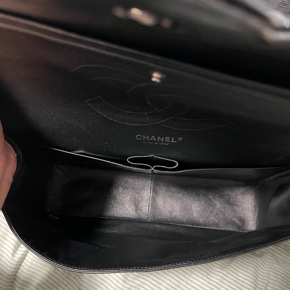 Sold - Large Classic Flap - Picture 4 of 8